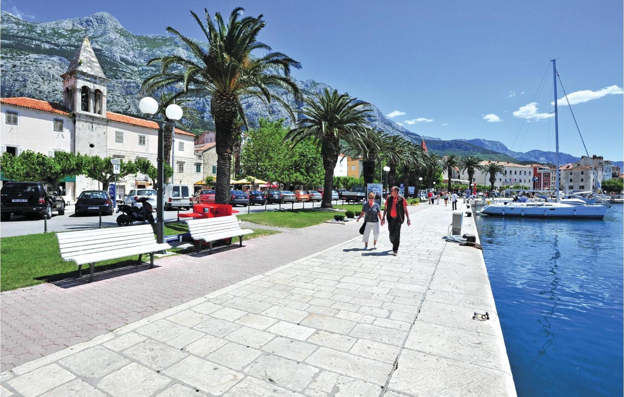 Nice Apartment In Makarska With House Sea View Exterior foto